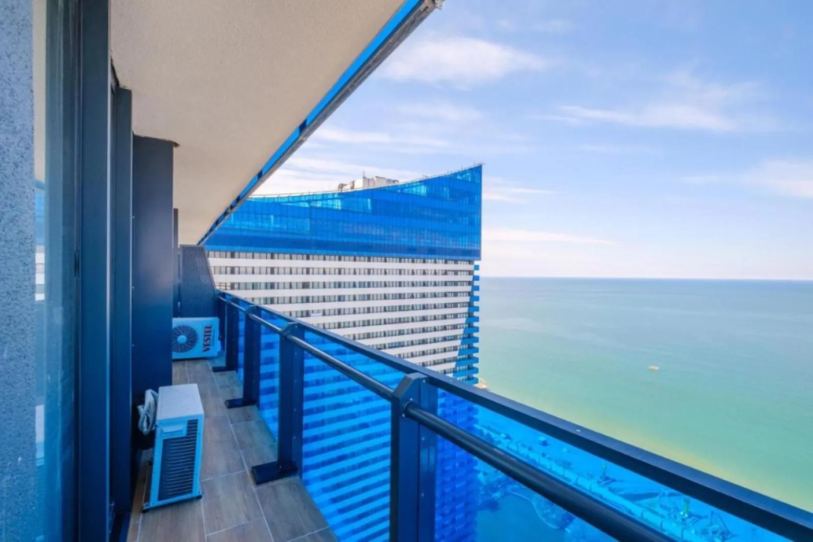 Serene Sea View Aparthotel In Orbi City Batum