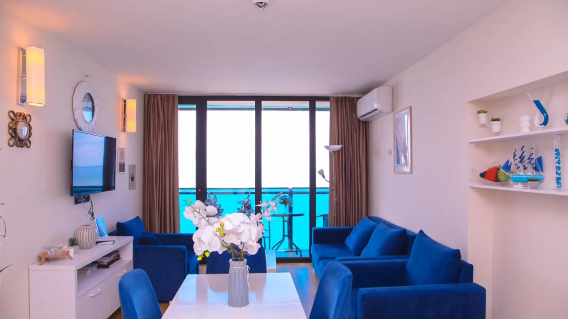 Serene Sea View Aparthotel In Orbi City Batum