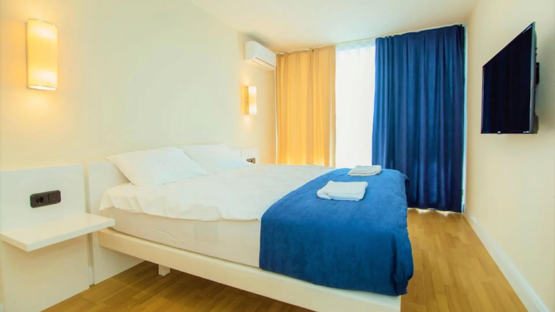 Serene Sea View Aparthotel In Orbi City Batum