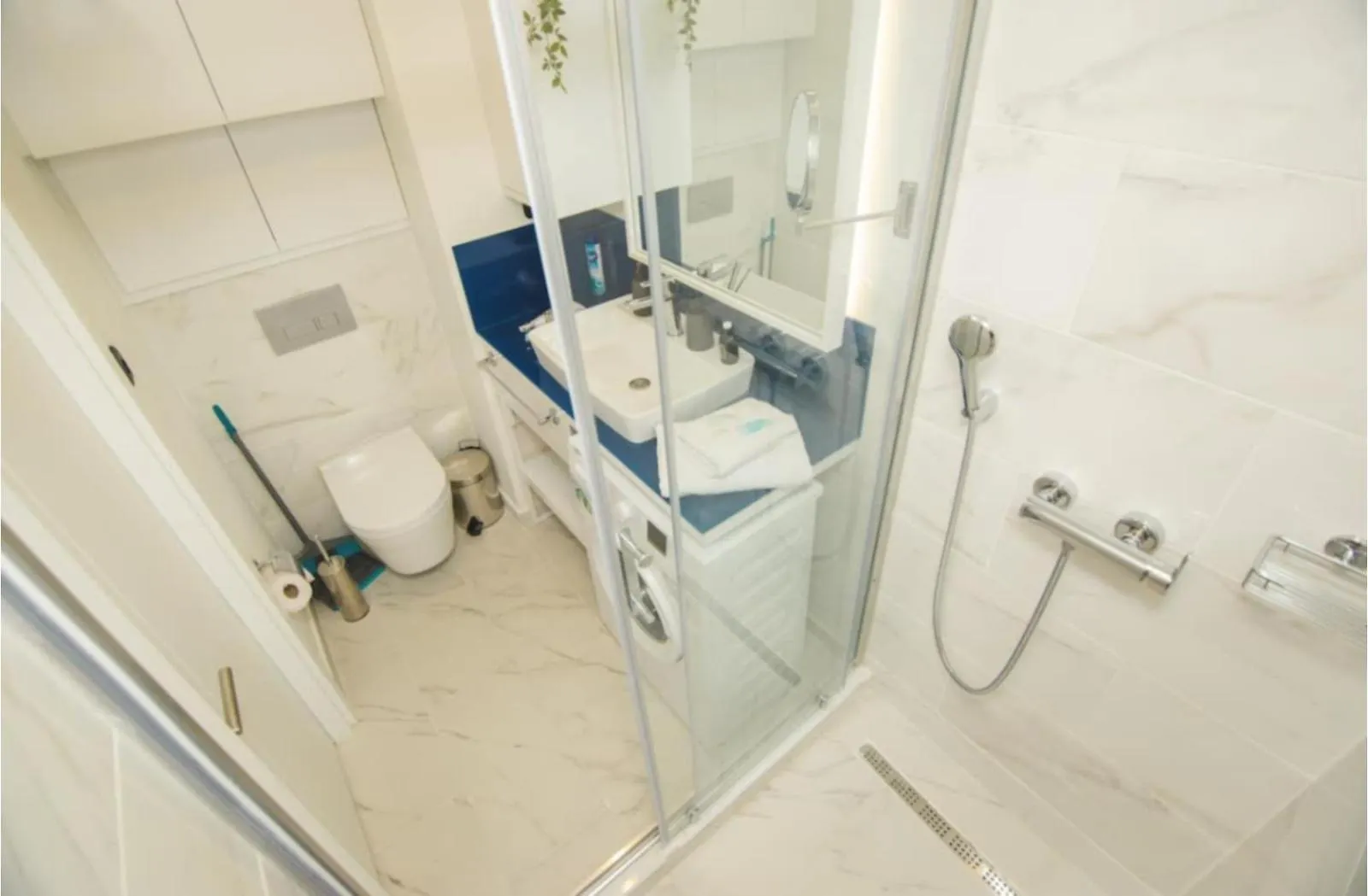 Serene Sea View Aparthotel In Orbi City Batum